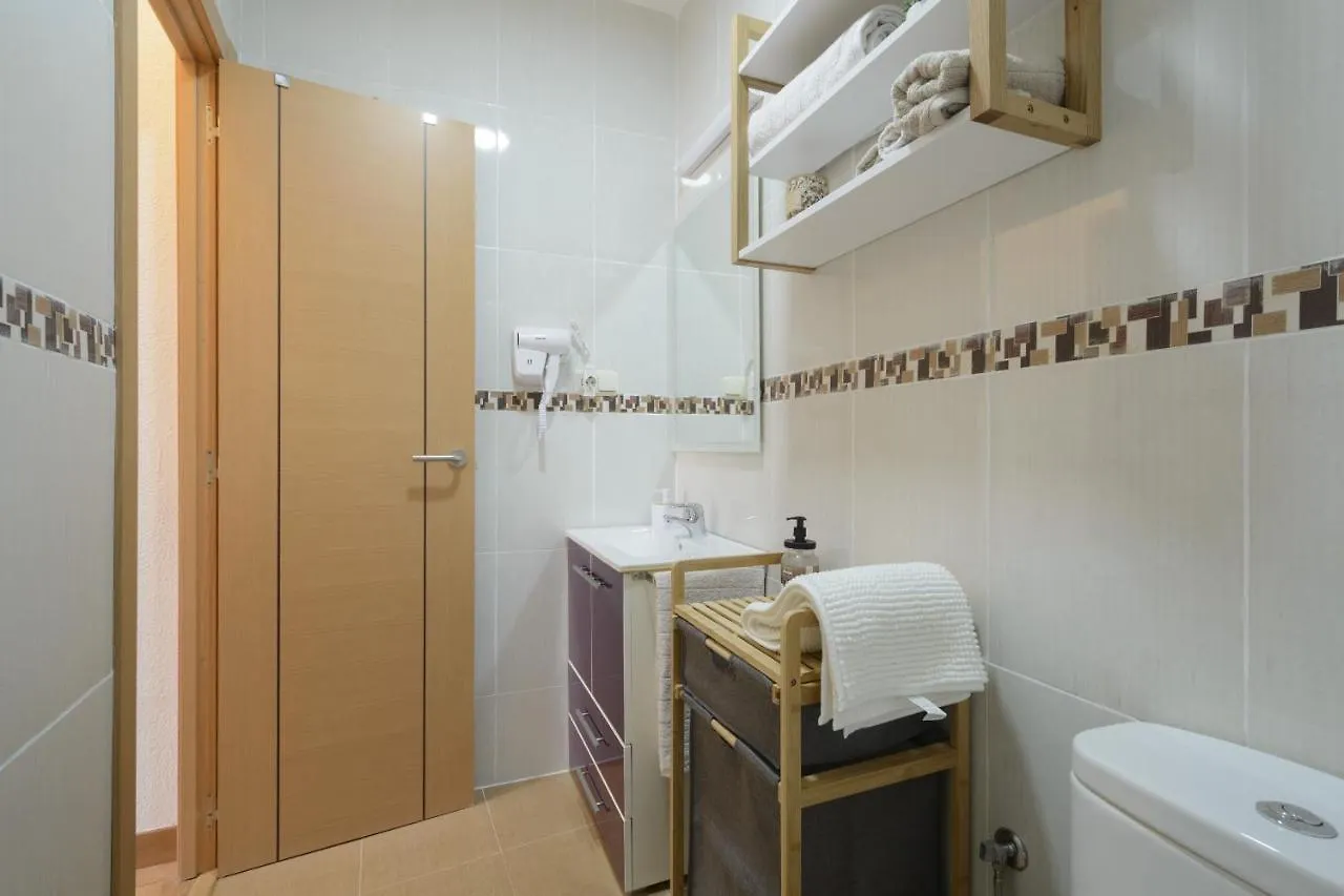 Lightbooking Las Capuchinas Granada Apartment
